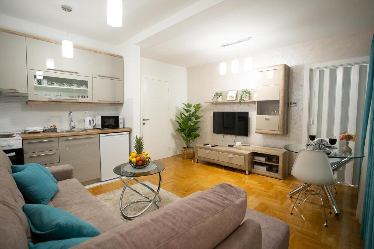 Apartman Sunset Sremska Mitrovica Exterior photo